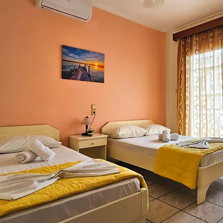 아파트호텔 Chariclia 3*