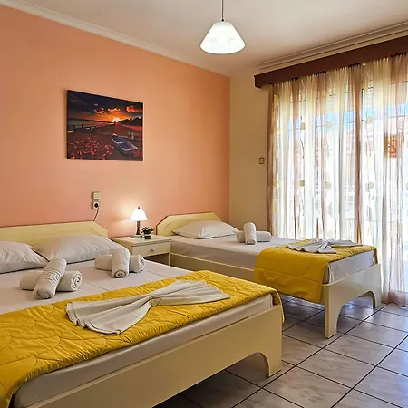 Chariclia 아파트호텔 Paralía