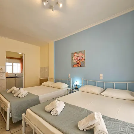 Aparthotel Chariclia *