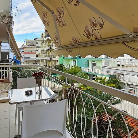 Chariclia 3* Paralía