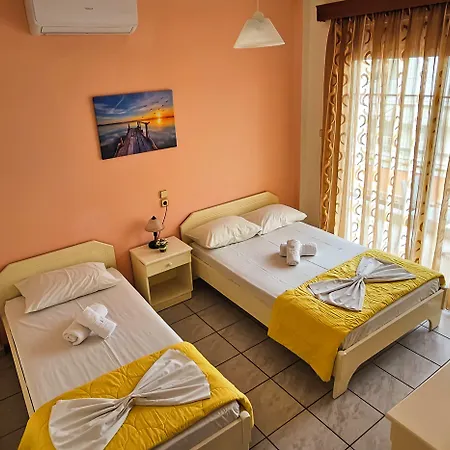 شقة فندقية Chariclia 3*