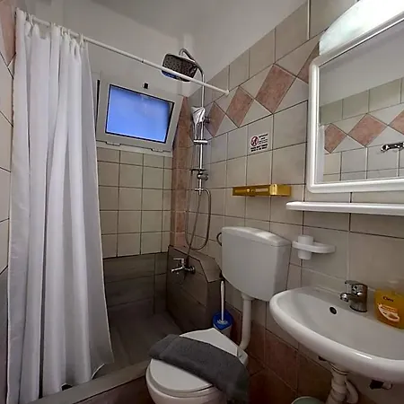Chariclia Hotel apartamentowy Paralía