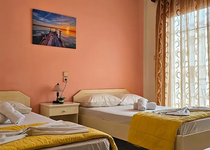 Chariclia شقة فندقية 3*